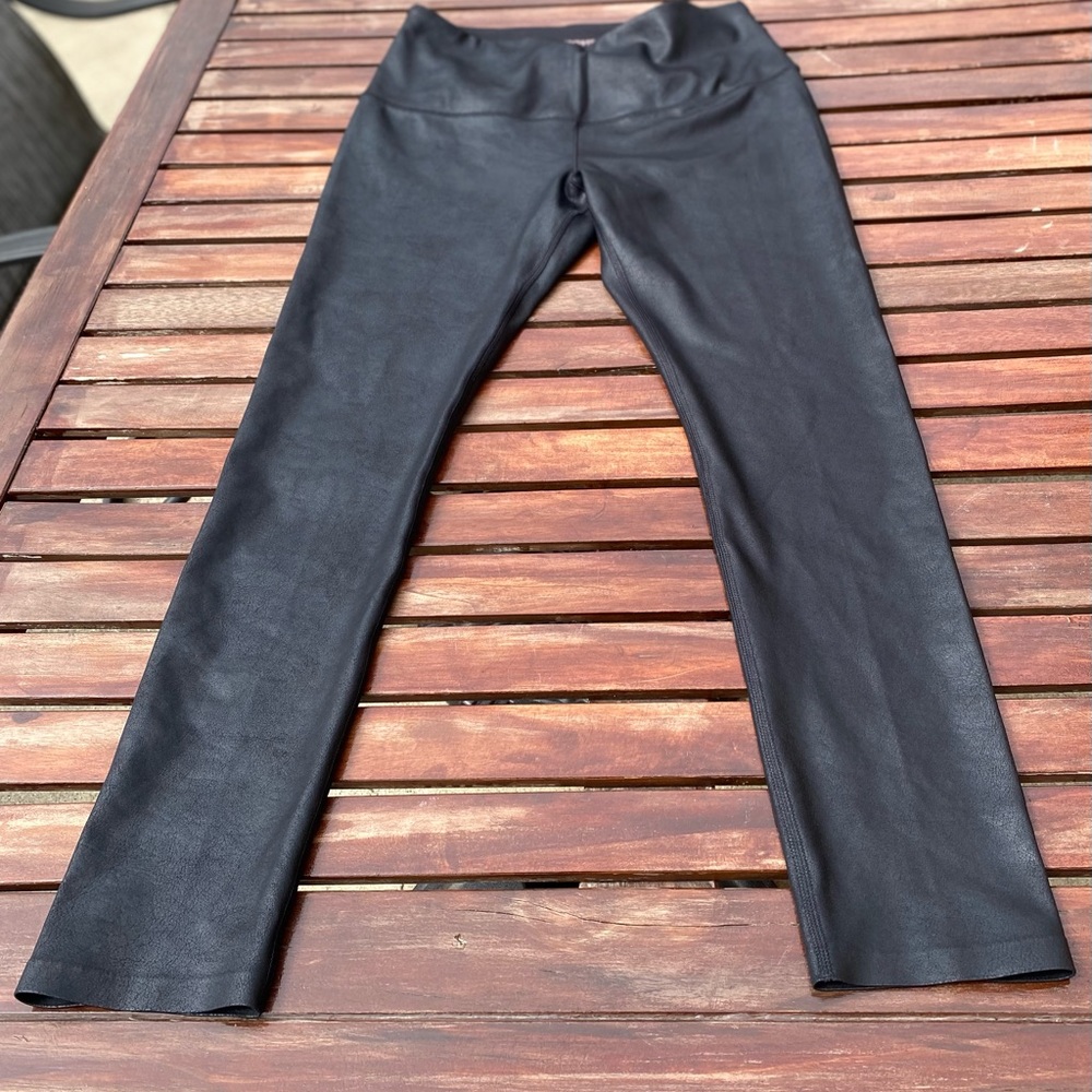 Calia by Carrie underwood power sculpt collection high rise leggings body smooth